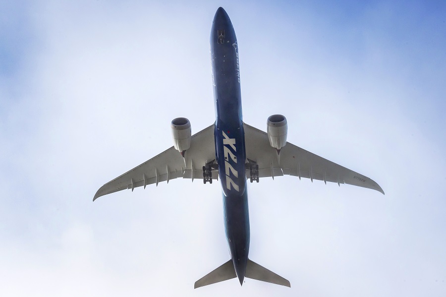 El nuevo Boeing 777X completa con éxito su primer vuelo